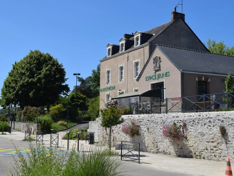 Fermeture des services municipaux